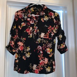 NY&C Floral black blouse size small.